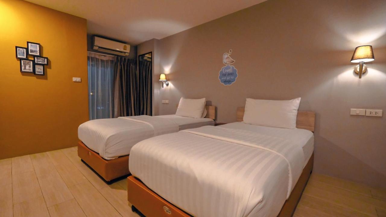 Letana Hotel Bang Phli Dış mekan fotoğraf